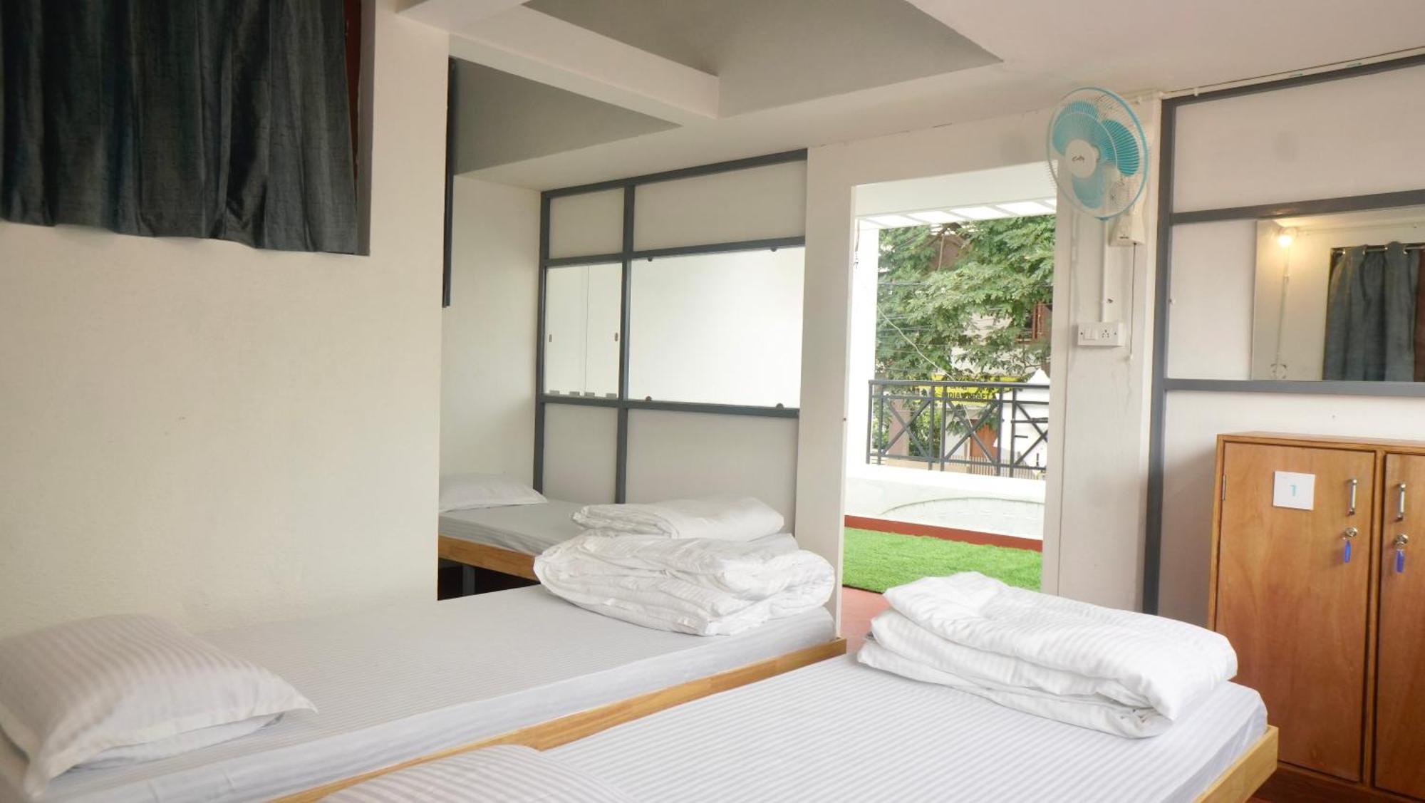 Roambay - Gokulam Hostel Mysore Ngoại thất bức ảnh